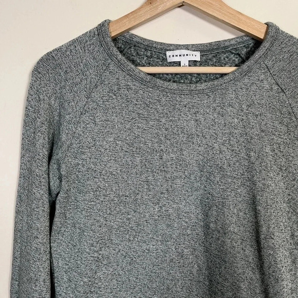 Aritzia Community Boatneck Heathered Grey Sweatshirt - Picture 7 of 14